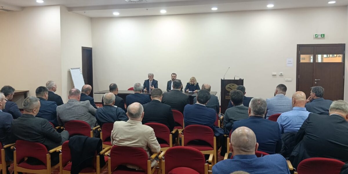 ZENICA: Bivši SDA-ovci se ujedinjuju, održan sastanak i dogovoreni koraci