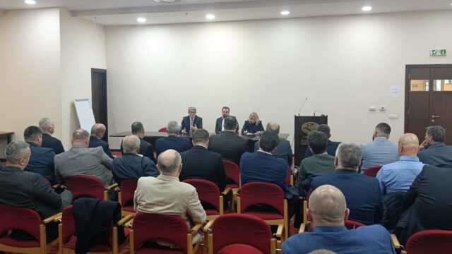 ZENICA: Bivši SDA-ovci se ujedinjuju, održan sastanak i dogovoreni koraci